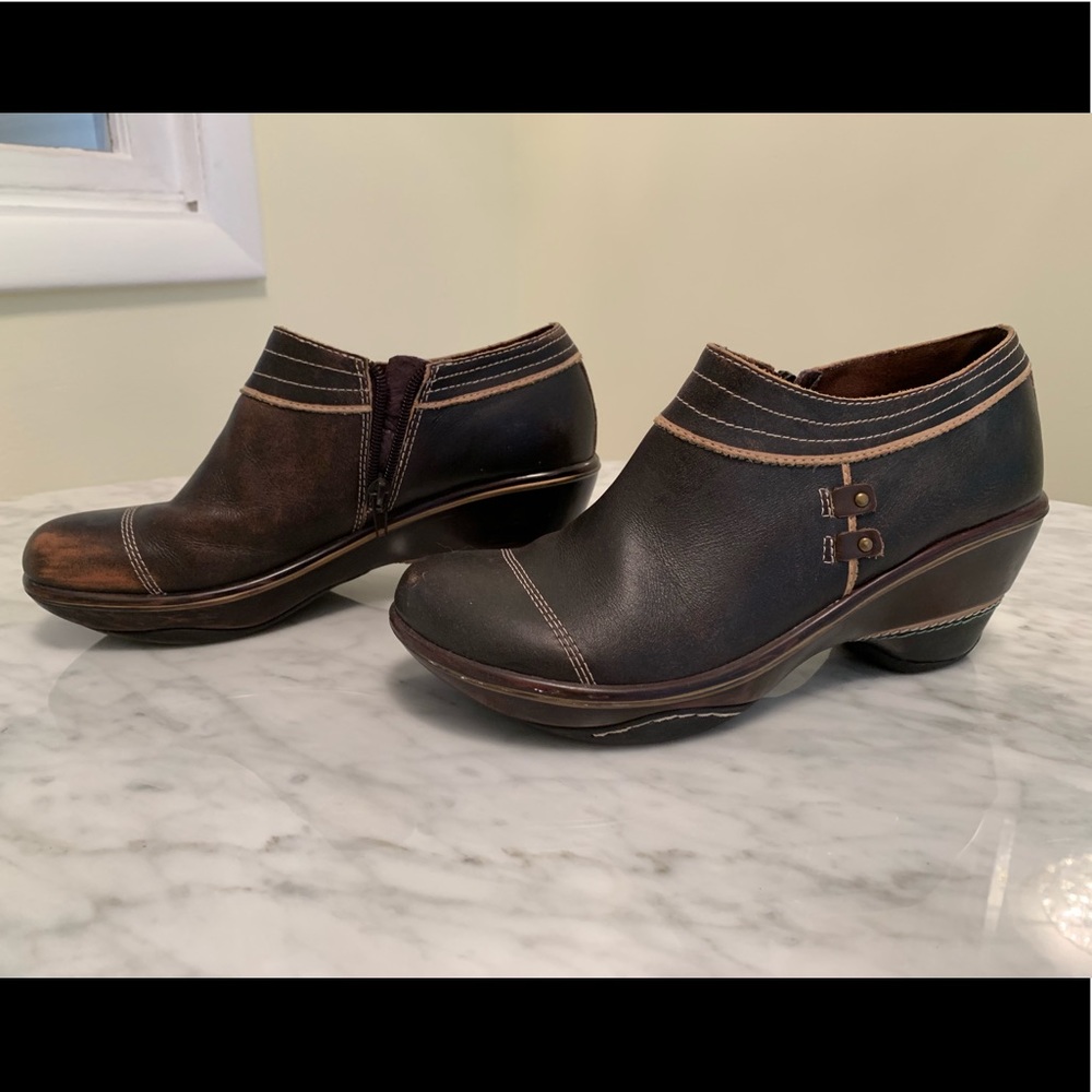 Jambu leather booties size 9